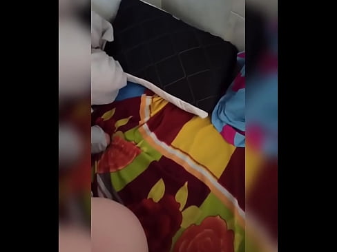 ❤️ מיין צימערמאן בלײַבט אליין אין שטוב ווייל איר מאן גייט אויף וואקאציע און איך נעם די געלעגנהייט איר צו פאקן און אנפילן איר טאָכעס מיט מילך ❤️❌ אַנאַל ווידעא ביי אונדז ️❤